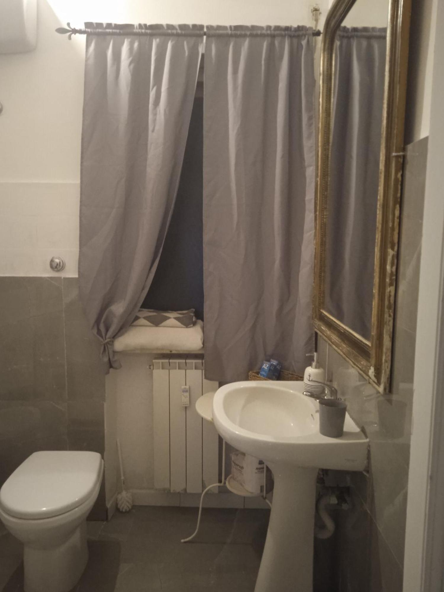 Stanze Al Porto Apartment Civitavecchia Luaran gambar